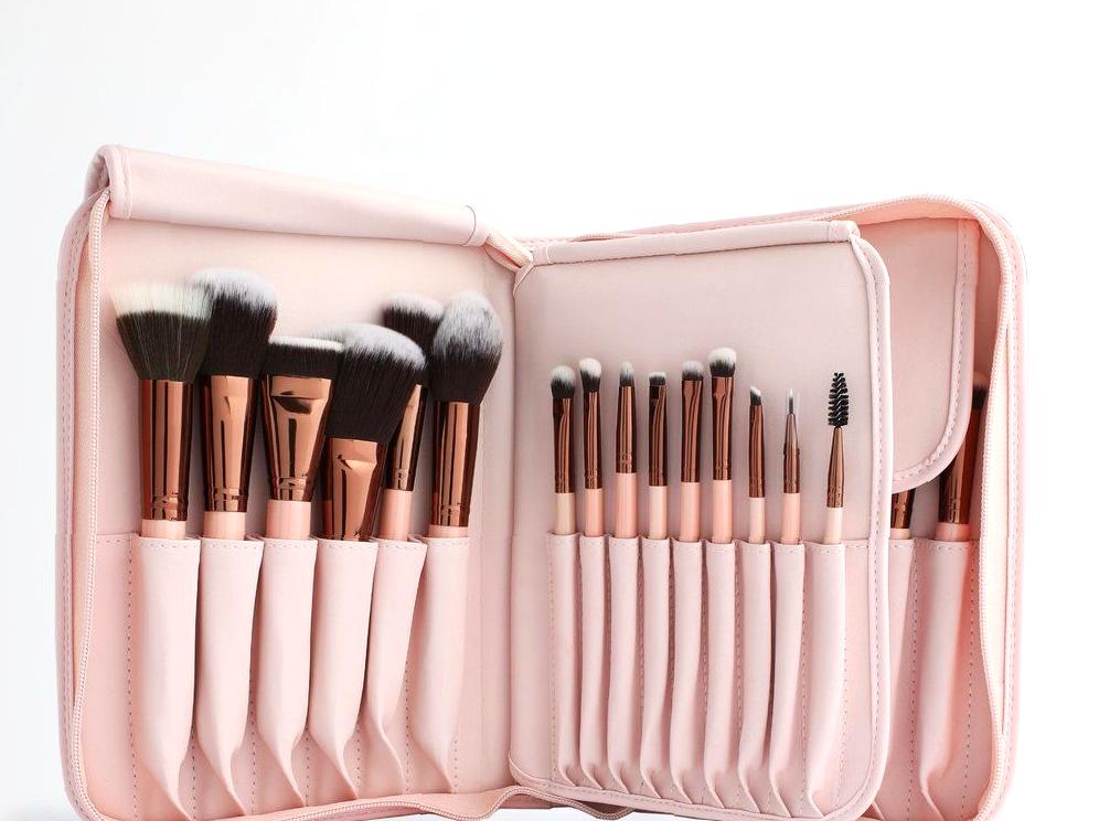 Guide to Finding the Perfect Makeup Brushes